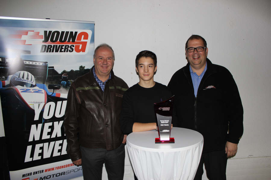 Preisübergabe Young Driver Award 2013