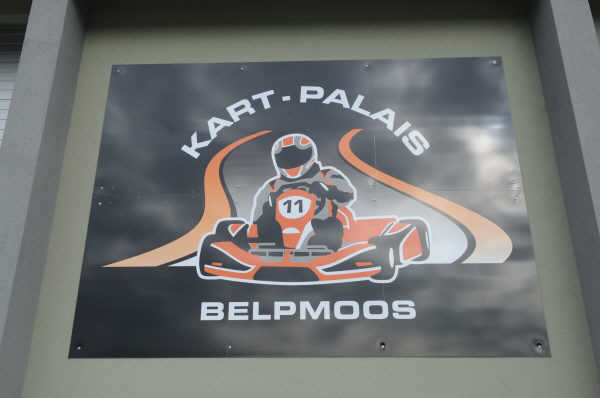 Indoor-Kart-Palais im Belpmoos